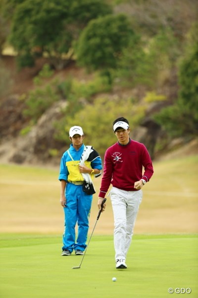 2015年 カシオワールドオープンゴルフトーナメント 初日 石川遼 ショートゲームが冴え渡り、初の兄弟タッグで2位発進を決めた石川遼