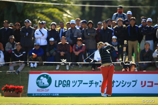 2015年 LPGAツアー選手権リコーカップ 2日目 成田美寿々 今日もボギーの少ない安定したゴルフを展開。パターの出来次第では週末が楽しみです。
