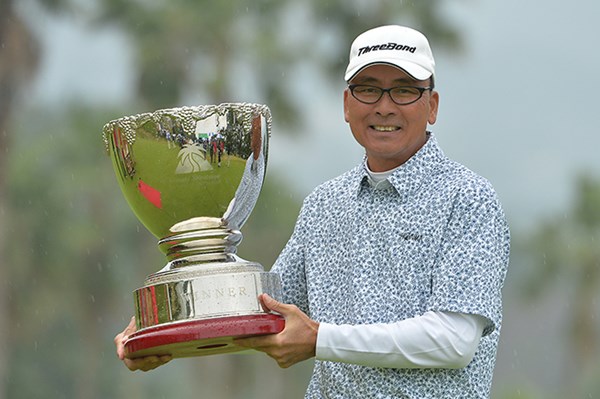 今季最終戦でシニアツアー初優勝を飾った陳志忠※日本プロゴルフ協会提供