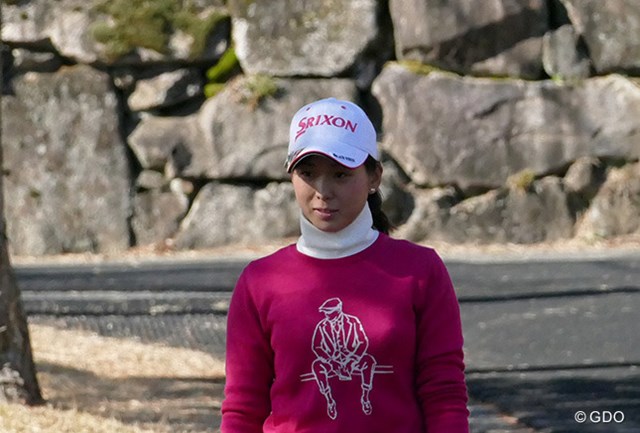 画像詳細 15年 Lpga新人戦 加賀電子カップ 初日 森美穂 森美穂が首位タイ発進 辻梨恵は1打差4位 女子ゴルフ新人戦 Gdo ゴルフ ダイジェスト オンライン