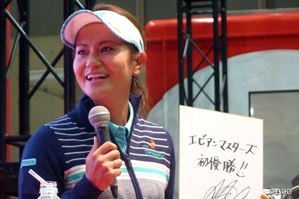 2016年 ホンダ LPGAタイランド 事前 宮里藍 ゴルフ人生で最も印象に残っているシーンを聞かれた宮里藍は「エビアンマスターズ初優勝」と記した