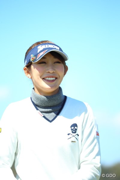 2016年 ヨコハマタイヤゴルフトーナメント PRGRレディスカップ 2日目 金田久美子 機嫌いいね。どうしたん？