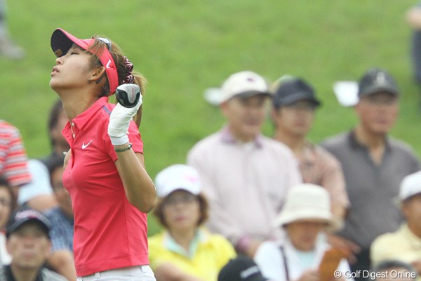 2009年 スタンレーレディスゴルフトーナメント 最終日 金田久美子 「とりあえず寝るから、スタートできるようになったら起こしてね。」