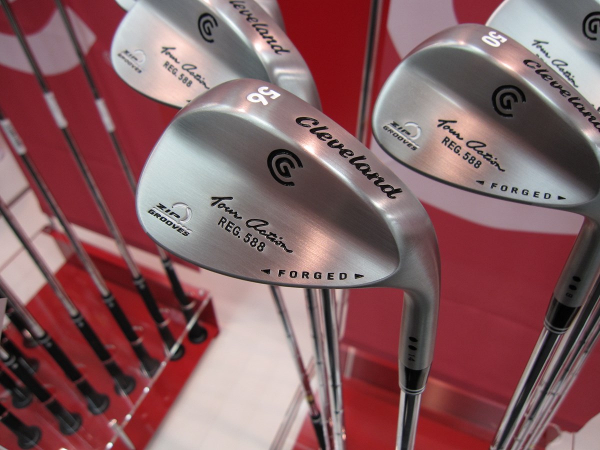 業界トピックス SRIスポーツ展示会 「スリクソン Z-TX」 フォトギャラリーレポート No.18