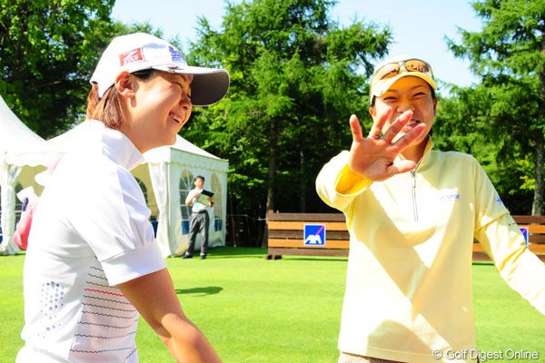 2009年 アクサレディスゴルフトーナメント事前 古閑美保 大山志保