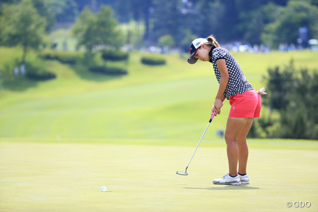 パットが決まらない…上田桃子が気づいた違和感の正体