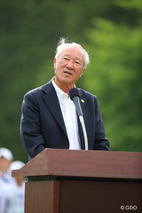 なかなか青木さんのスピーチも面白いね。 2016年 日本ゴルフツアー選手権 森ビルカップ Shishido Hills 最終日 青木功