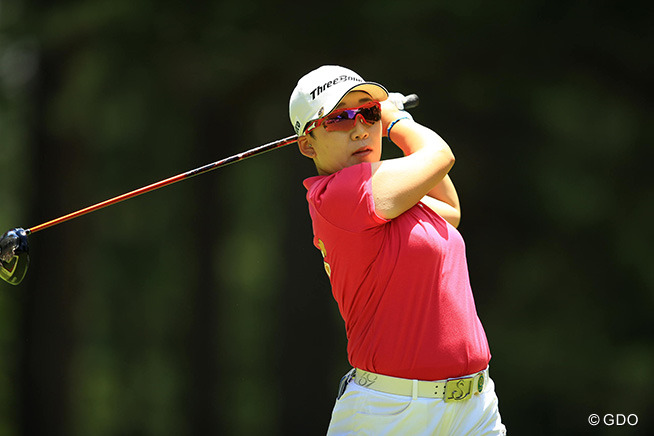 大会3連覇がかかる申ジエが首位発進 勝みなみ、金ナリが並走