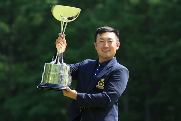 2016年 日本アマチュアゴルフ選手権 最終日 亀代順哉 亀代順哉がプレーオフを制し、アマチュア日本一の栄冠を手にした※画像提供：日本ゴルフ協会