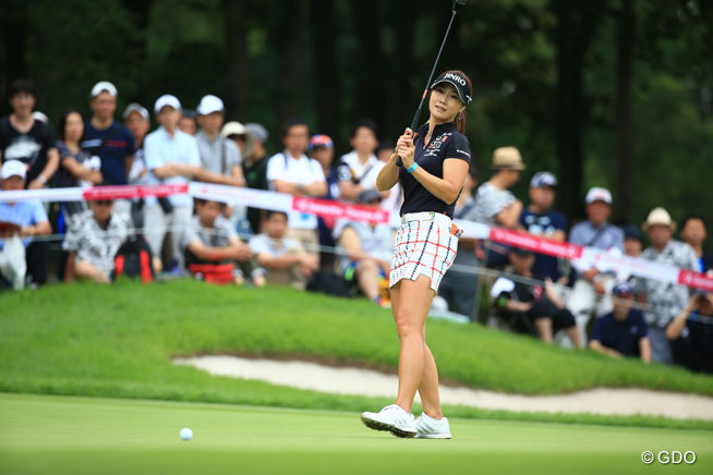 キム・ハヌルが原江里菜に肉薄！パター変更が奏功