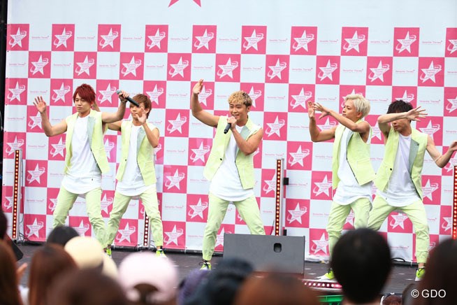 2016年 サマンサタバサ ガールズコレクション・レディーストーナメント 2日目 ゲストライブ