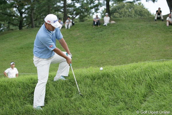 2009年 関西オープンゴルフ選手権競技 2日目 小田孔明 「風が全然分からなかった」という小田孔明。それでも耐えて3位タイ