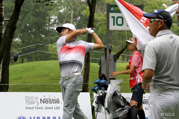 2016年 ネスレインビテーショナル 日本プロゴルフマッチプレー選手権 レクサス杯 2日目 時松隆光 谷口徹 2回戦、3回戦と歴代賞金王を破り、4強入りを決めた時松隆光