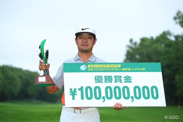 下部ツアー初vから1カ月で3勝 シンデレラ時松が月収1億円超え 国内男子ツアー Jgto Gdo ゴルフダイジェスト オンライン