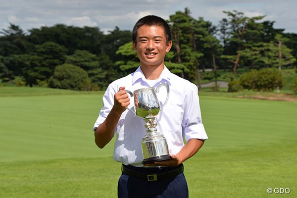 岡田晃平が12～14歳の部で優勝。「高校でまた優勝したい」と誓った