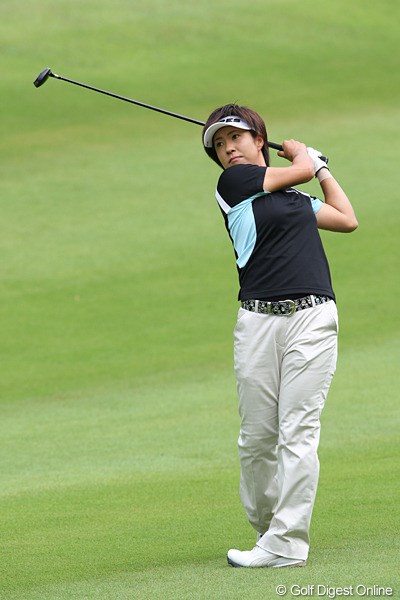 2009年 ヨネックスレディスゴルフトーナメント 2日目 大場美智恵 この日「66」で一気に3位タイへ浮上した大場美智恵
