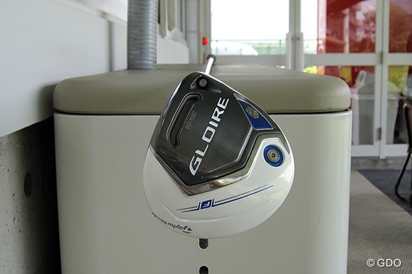 テーラーメイド グローレ F ドライバー 重心角をチェック