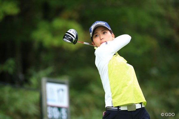 2016年 日本女子プロゴルフ選手権大会コニカミノルタ杯 2日目 森美穂 森美穂だって負けていない。首位と2打差の6位をキープ