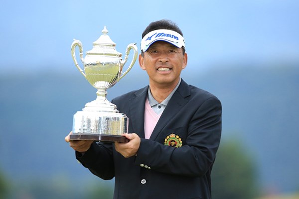 昨年は平石武則がシニアツアー初優勝をメジャーで飾った ※写真提供:日本ゴルフ協会