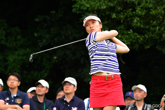 テレサ・ルーが10バーディ量産 首位タイで最終日へ