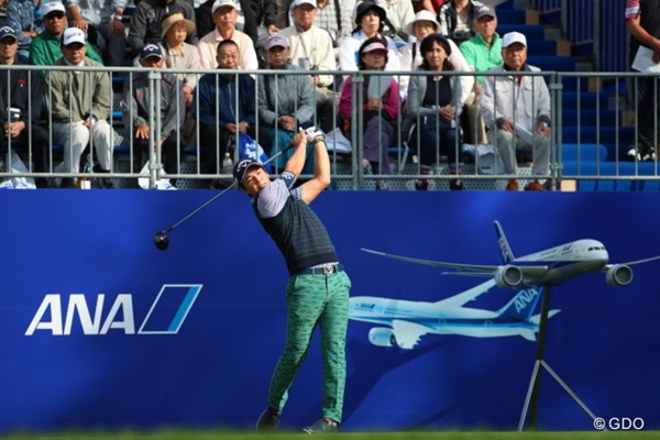 2016年 ANAオープンゴルフトーナメント 2日目 石川遼 石川遼は出場3試合連続でトップ3のポジションを確保した