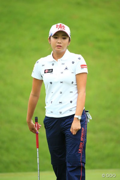 2016年 日本女子オープンゴルフ選手権競技 初日 イ・ボミ プレーにも、表情にも精彩のなかった初日。イ・ボミはホールアウト後に大会を途中棄権した