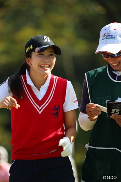 2016年 日本女子オープンゴルフ選手権競技 2日目 堀琴音 調子がいいと機嫌もいいのだ。