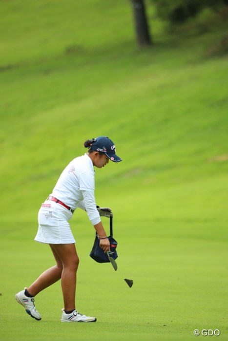 正しい作法。 2016年 日本女子オープンゴルフ選手権競技 3日目 長野未祈