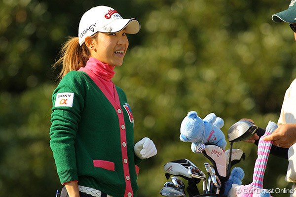 2008年 LPGAツアーチャンピオンシップリコーカップ 2日目 上田桃子 笑顔がはじけた上田桃子。調子が悪い中でも、きっちりとスコアにつなげた