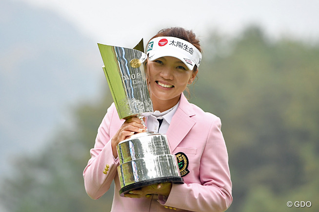イ・ボミが2年連続賞金女王戴冠 24アンダーのテレサ・ルー今季3勝目