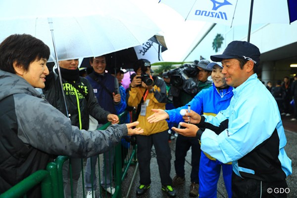 2016年 カシオワールドオープンゴルフトーナメント 最終日 弘井太郎 Kochi黒潮CC所属の弘井プロはギャラリーからも大人気。