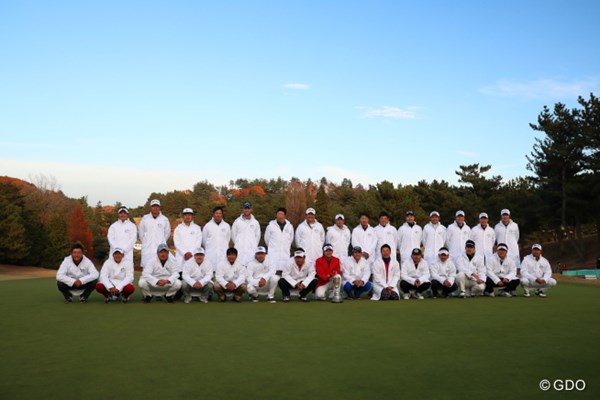 2016年 ゴルフ日本シリーズJTカップ 最終日 選手 みんなの目線をもらうなど不可能に近い。