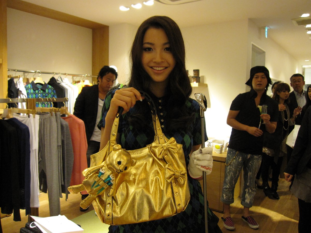 サマンサタバサにゴルフライン登場 NO.17