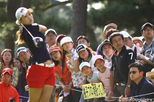 2009年 日本女子オープン最終日 上田桃子 子供達の必死の応援も残念ながら届かなかった。