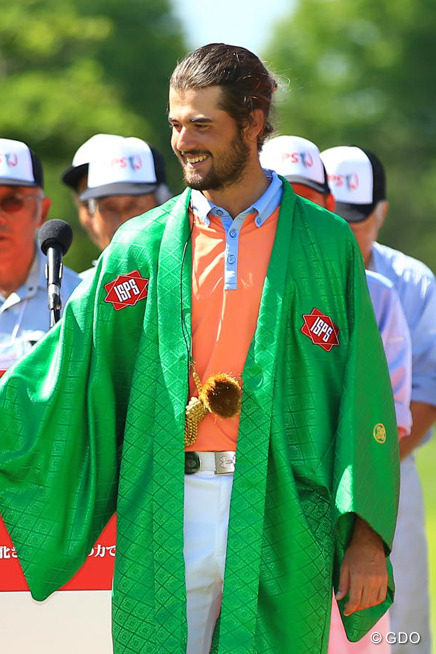 ポニーテールの大型新人 カーティス・ラック