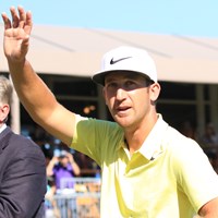表彰式では大歓声に笑顔で手を挙げた 2017年 バレロテキサスオープン 最終日 ケビン・チャッペル
