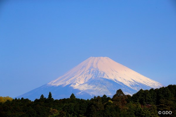 2017年 サイバーエージェント レディスゴルフトーナメント 最終日 富士山 今日は1日中富士山が見える快晴！