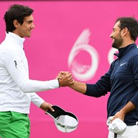 フランスとイタリアは引き分け。いずれも決勝Tに進出した(Ross Kinnaird/Getty Images) 2017年 ゴルフシックス 初日 アレクサンダー・レビ マッテオ・マナッセロ