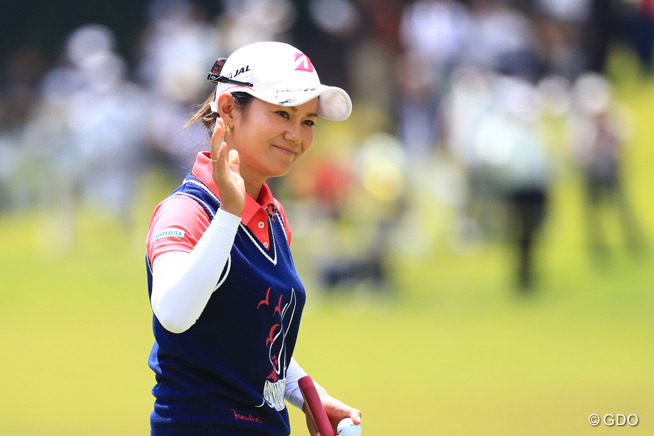 「カッコつけずに泥臭く」宮里藍、視線の増加に調子もアップ