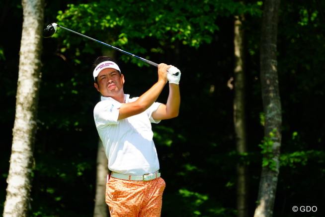 長嶋茂雄氏との優勝写真 池田勇太は1打差追う