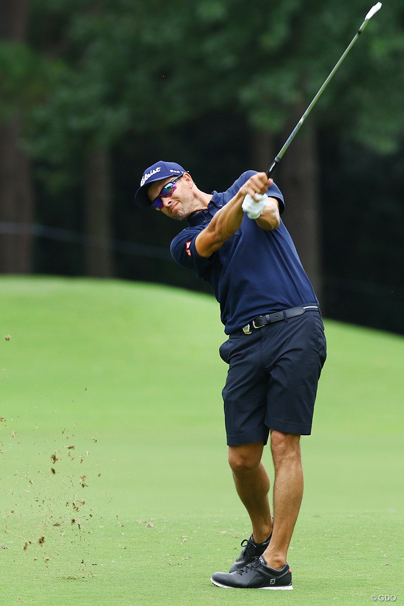 アダム・スコットはユニクロ 「全米プロ」で短パン練習許可 【PGA