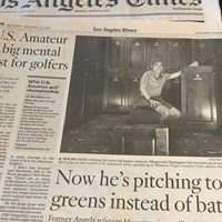 地元紙ロサンゼルスタイムスは「彼はいま打者ではなくグリーンに対してピッチングしている」との見出しで長谷川の快挙を報じた（撮影：アンディー和田） 2017年 全米アマチュア選手権 地区予選会 長谷川滋利