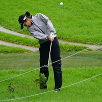 夏ラフが雨で濡れて手強そうだ。 2017年 ゴルフ5レディス プロゴルフトーナメント 初日 松森彩夏