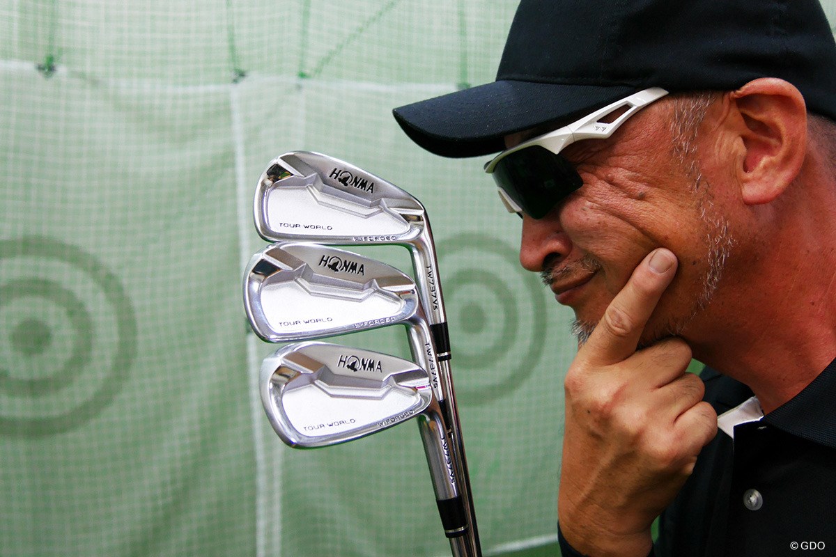本間ゴルフ ツアーワールド TW737 Vs アイアン(1/5)｜マーク金井の試打  
