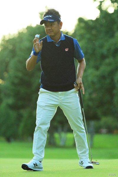 2017年 ANAオープンゴルフトーナメント 2日目 藤田寛之 2日目「68」で5位に浮上した藤田寛之。48歳はシーズン後半に入っても元気いっぱいだ