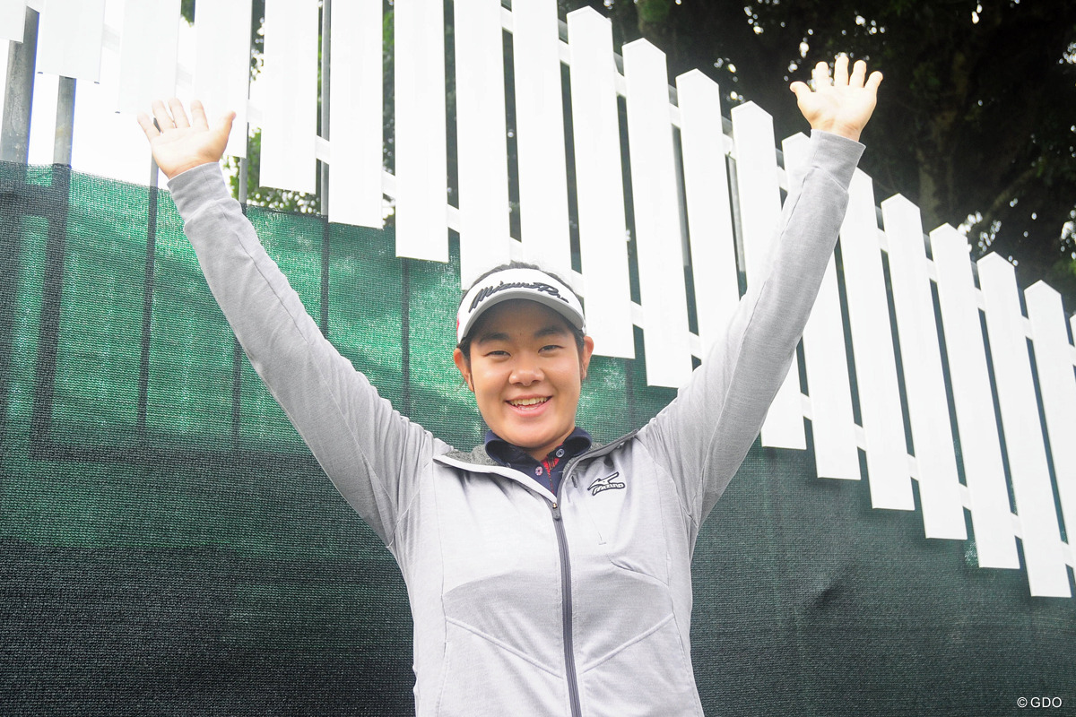 川岸史果は父に完勝 初Vお祝いに「実感わいた」