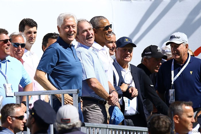 歴代大統領が3人も。ザ・プレジデンツカップが華々しく開幕した 2017年 ザ・プレジデンツカップ 初日 ビル・クリントン ジョージ・W・ブッシュ バラク・オバマ ジャック・ニクラス ゲーリー・プレーヤー