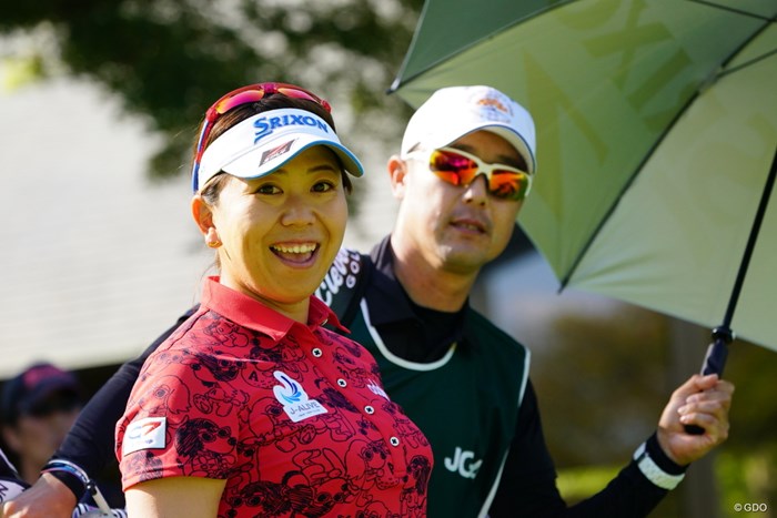 この笑顔を出すまでに50枚くらい連写。 2017年 日本女子オープンゴルフ選手権競技 2日目 吉田弓美子