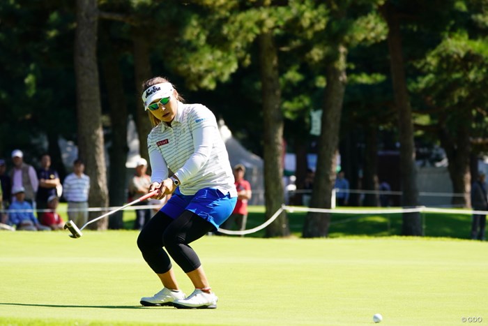 あ、けられてしまった。 2017年 日本女子オープンゴルフ選手権競技 2日目 馬場ゆかり