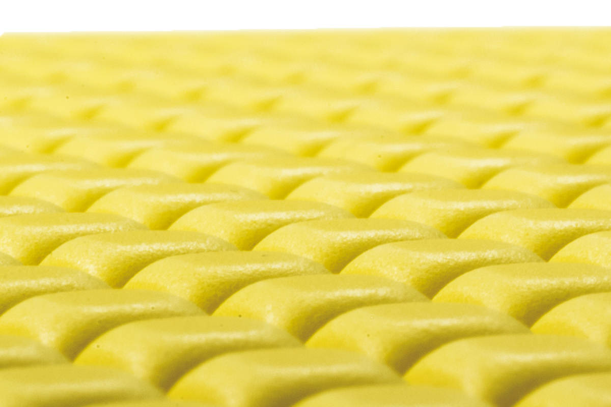 ミッドソールに溝がプラス「パワークッションプラス」搭載シューズが発売